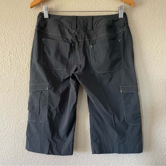 Arcteryx Rampart Hiking Shorts Women’s 4 Gray Bermuda Lightweight Gorpcore Cargo - Picture 9 of 15